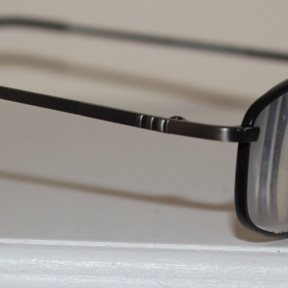 Hilco Reading Glasses +4.00 (VR105) - Picture 4 of 6